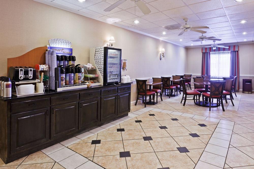 曼彻斯特会议中心智选假日酒店 外观 照片